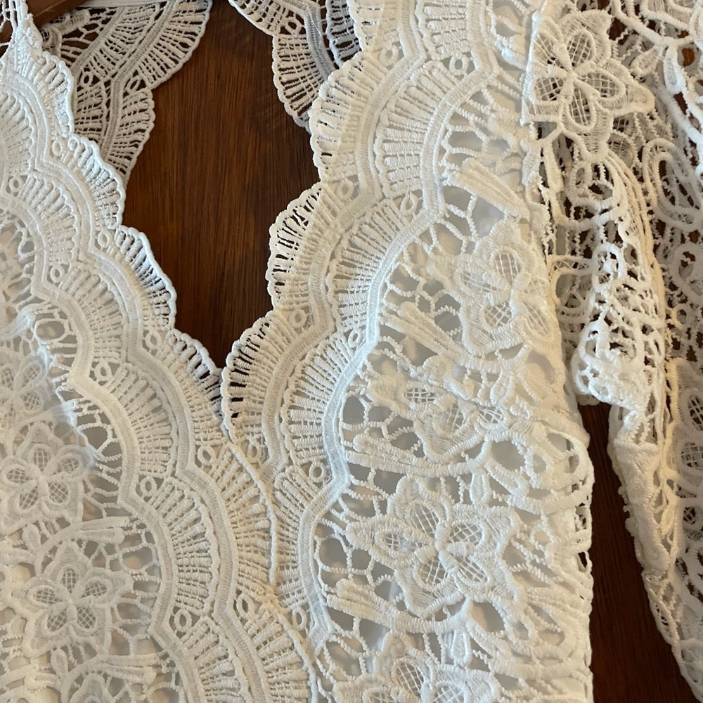 A-line Long Sleeve Lace Open Back Dress